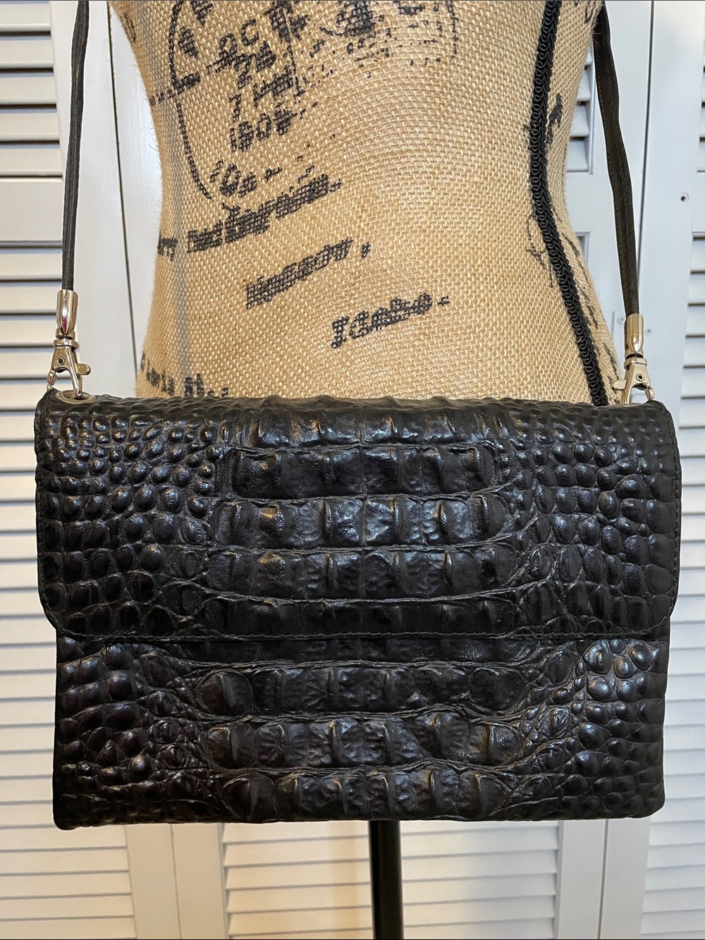 EUC Due Fratelli Vintage Black Real Croc Leather Crossbody Bag